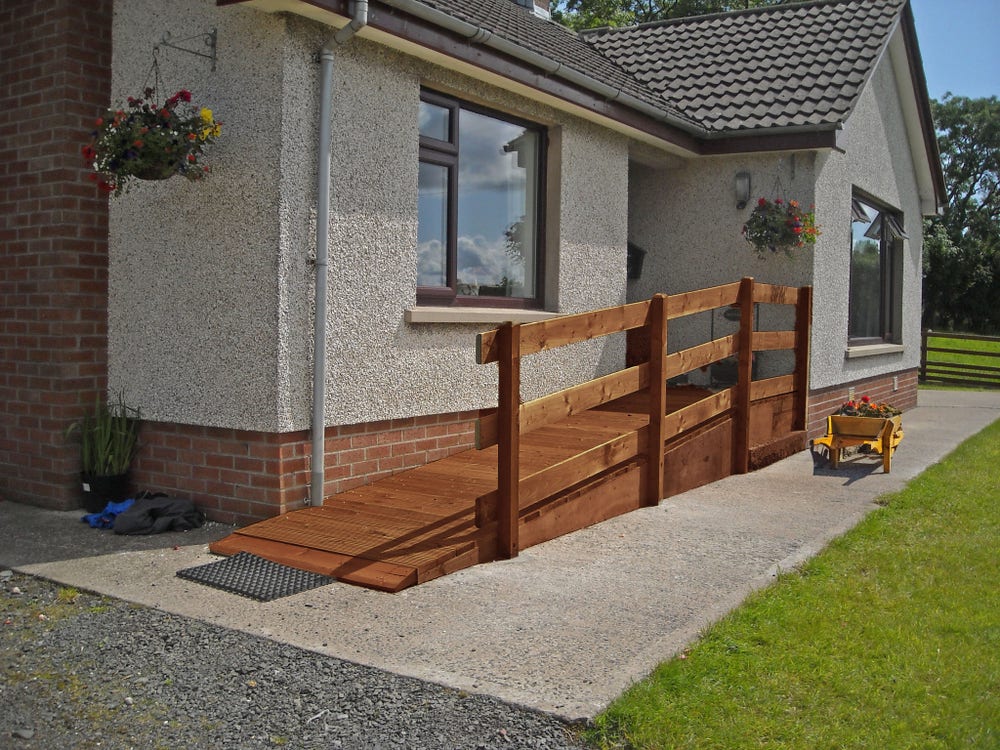 a wood modular wheelchair ramp for house 