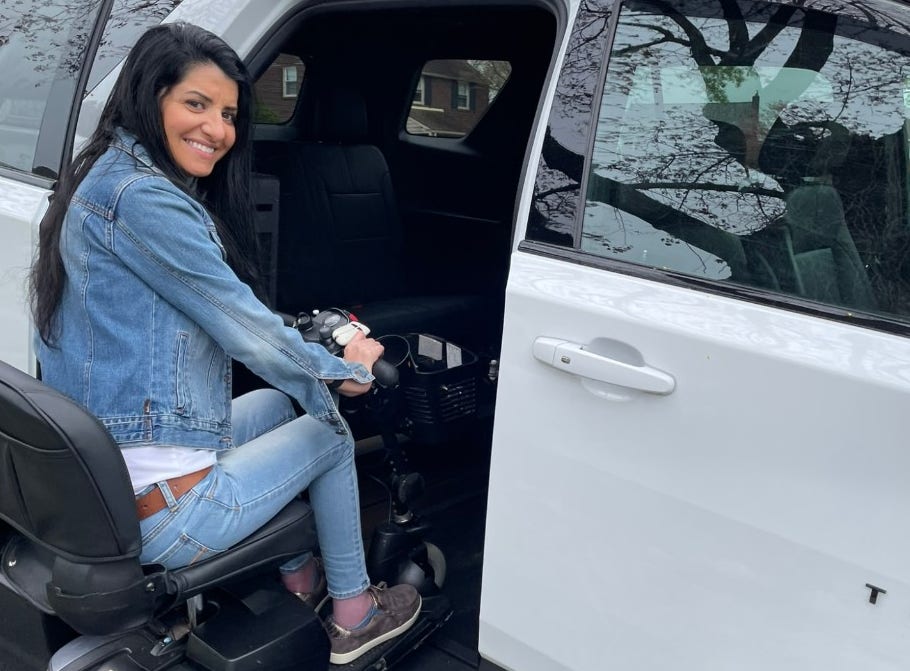 Scarduzio entering chevrolet traverse suv